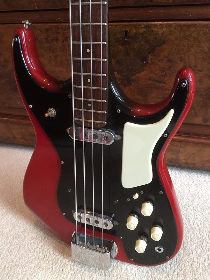 Burns Artist Bass