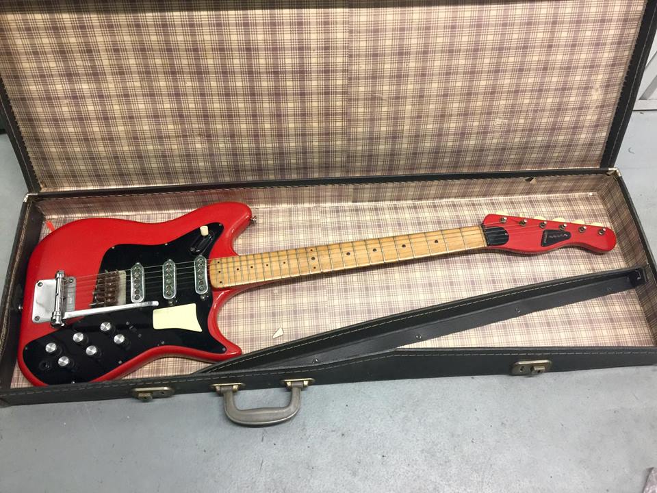 Burns Vibra Artist Guitar