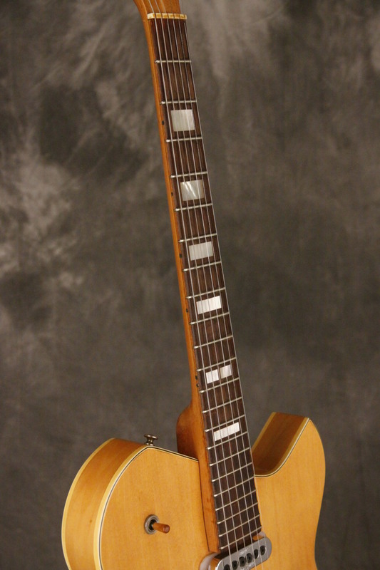 Baldwin 600 series guitar