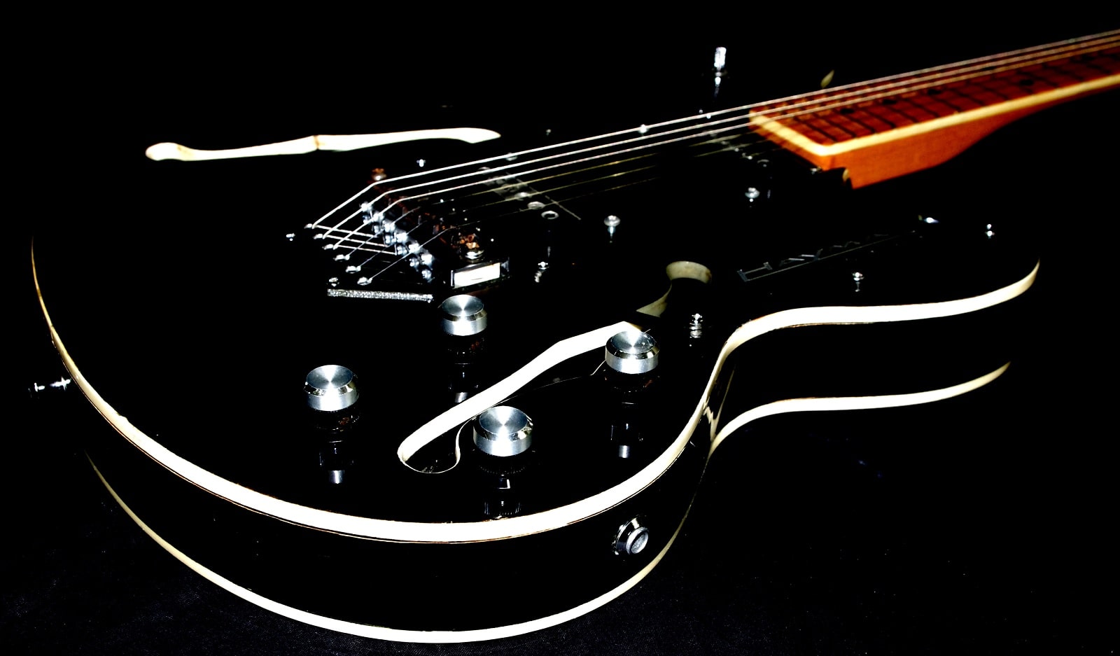 1974 Hayman 2020 guitar
