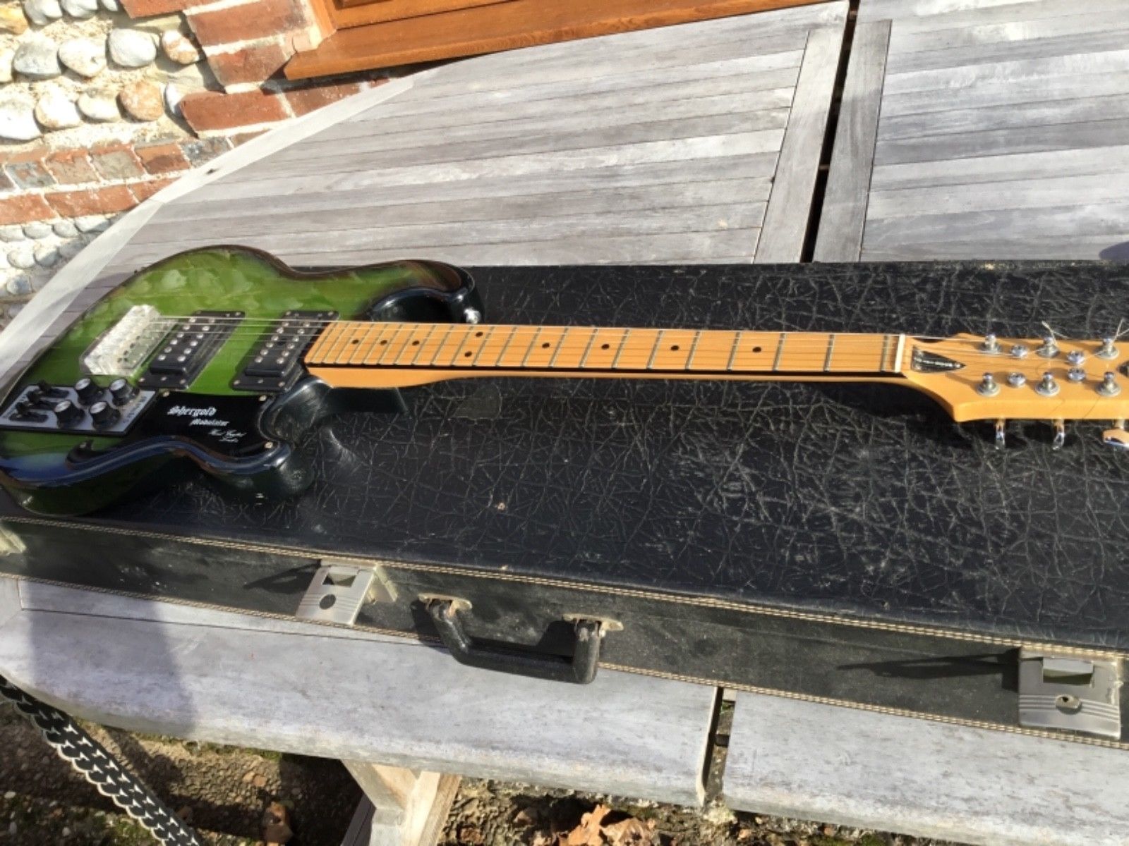 Shergold Modulator guitar