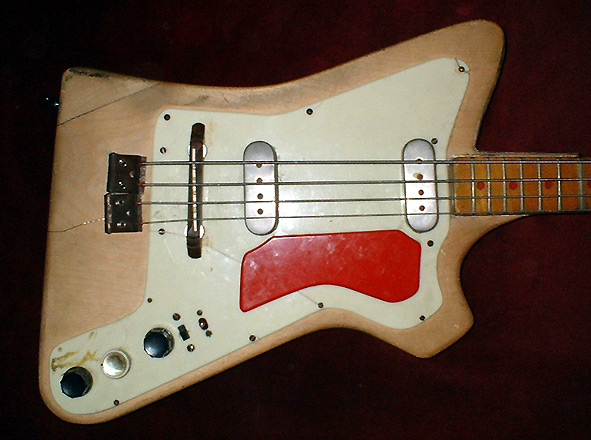 1959 BURNS-WEILL Super Streamline Bass