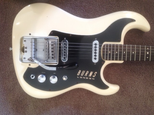 1963 White Jazz Short Scale