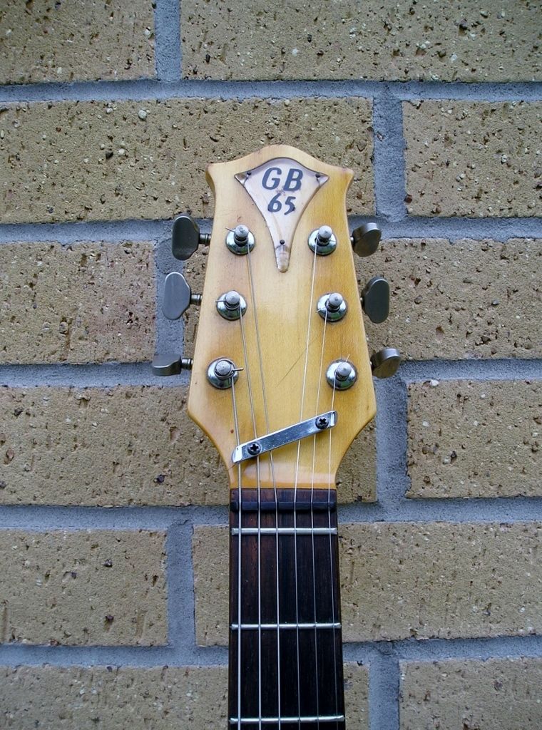 Burns GB65 Guitar