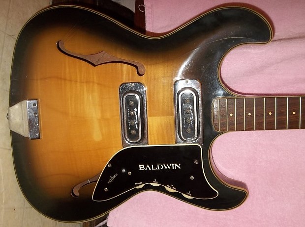 1966 Baldwin Vibraslim Bass